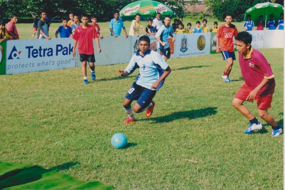 Field Football 8