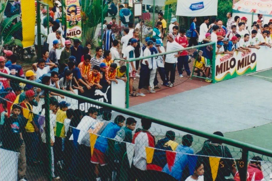 Field Football 9